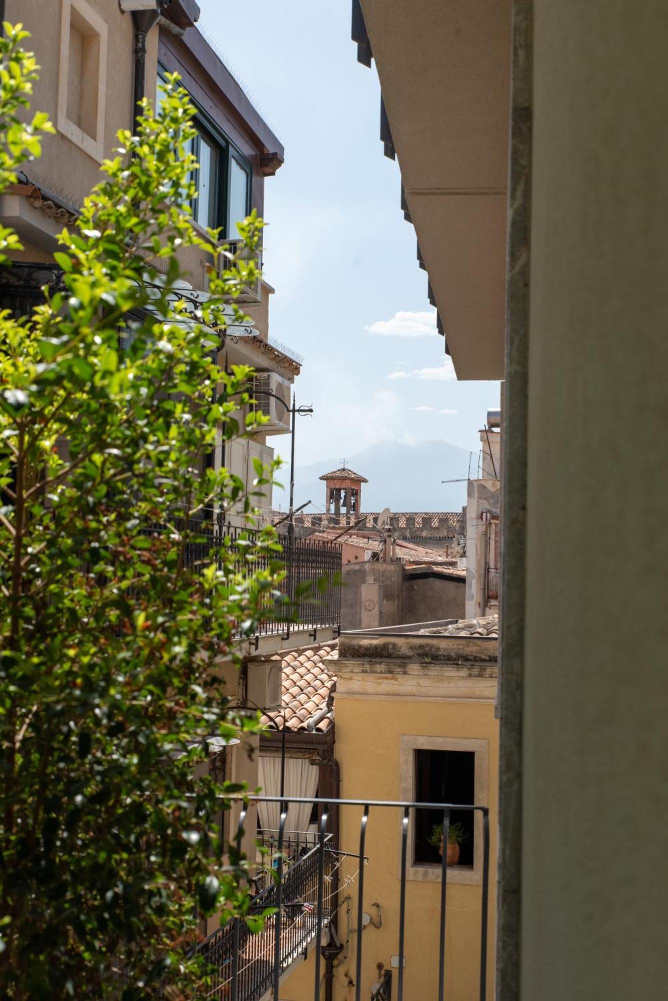 Villa D'Orville Luxury Suites Taormina Exterior foto